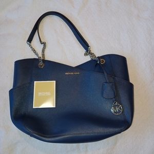 NWT Michael Kors Navy Jet Set Travel Tote